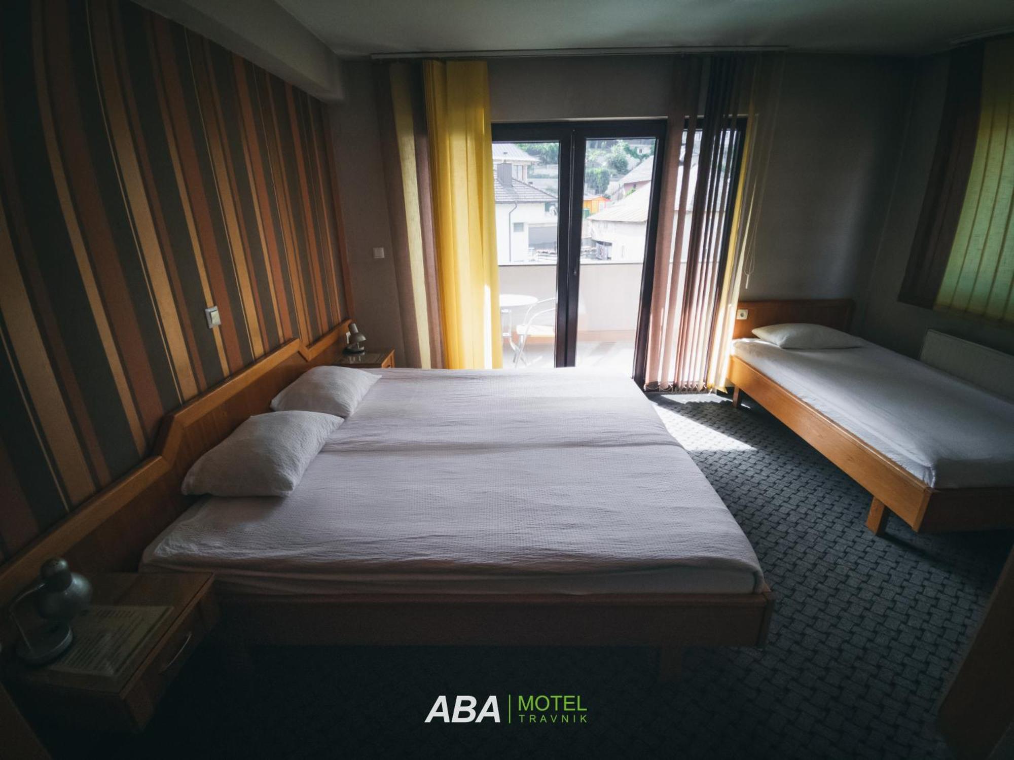 Garni Motel Aba Travnik Luaran gambar
