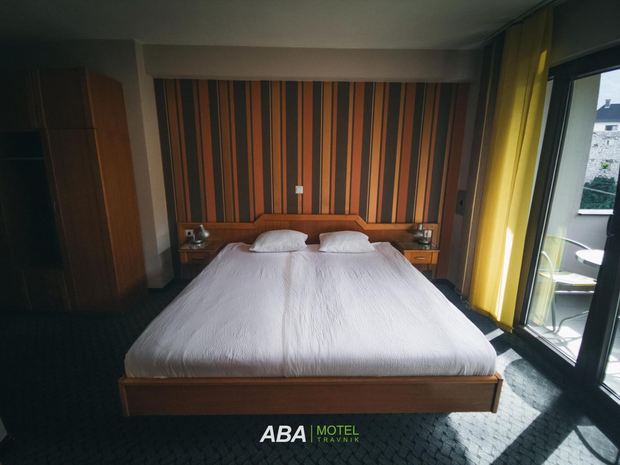 Garni Motel Aba Travnik Luaran gambar