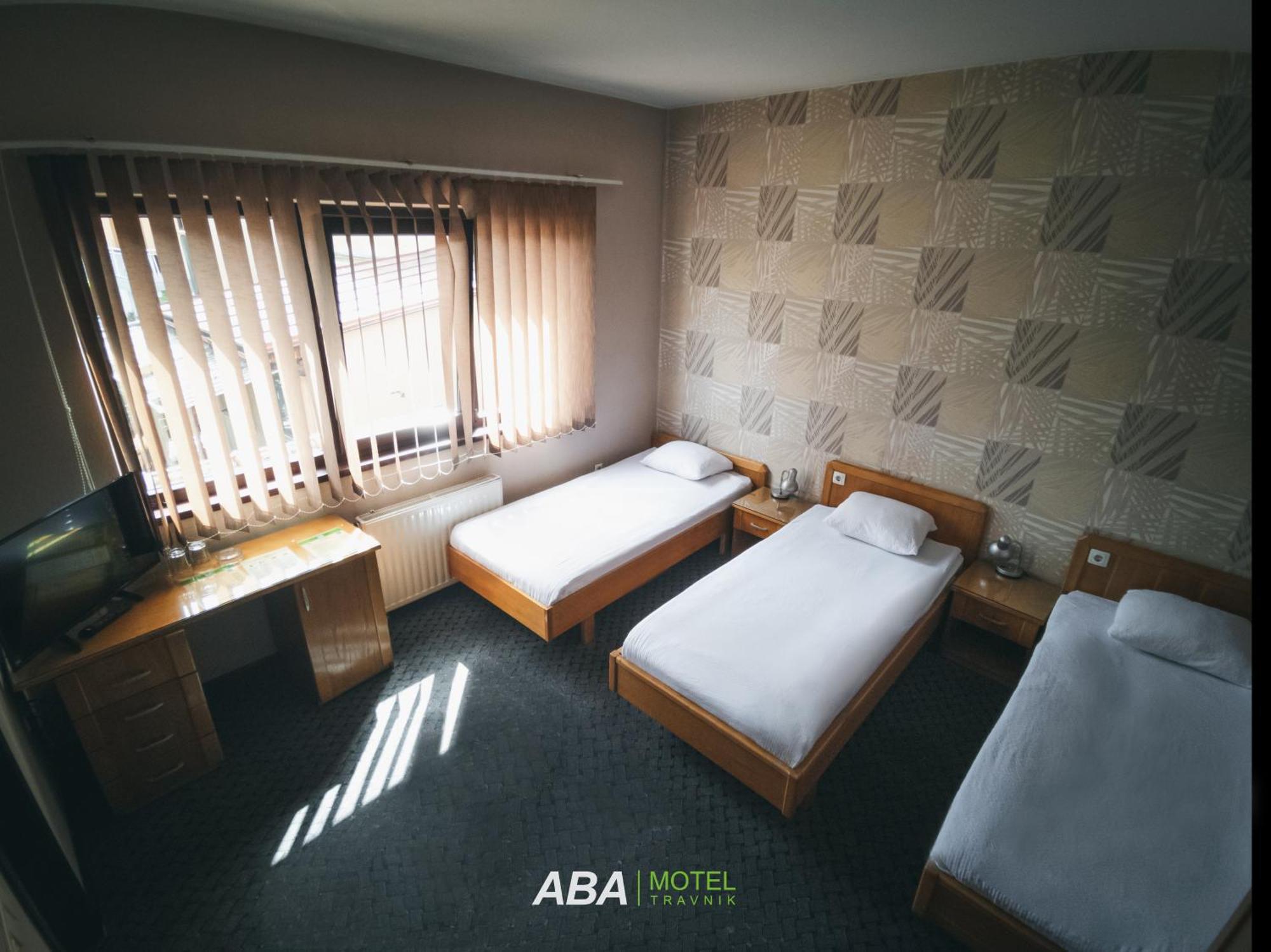 Garni Motel Aba Travnik Luaran gambar