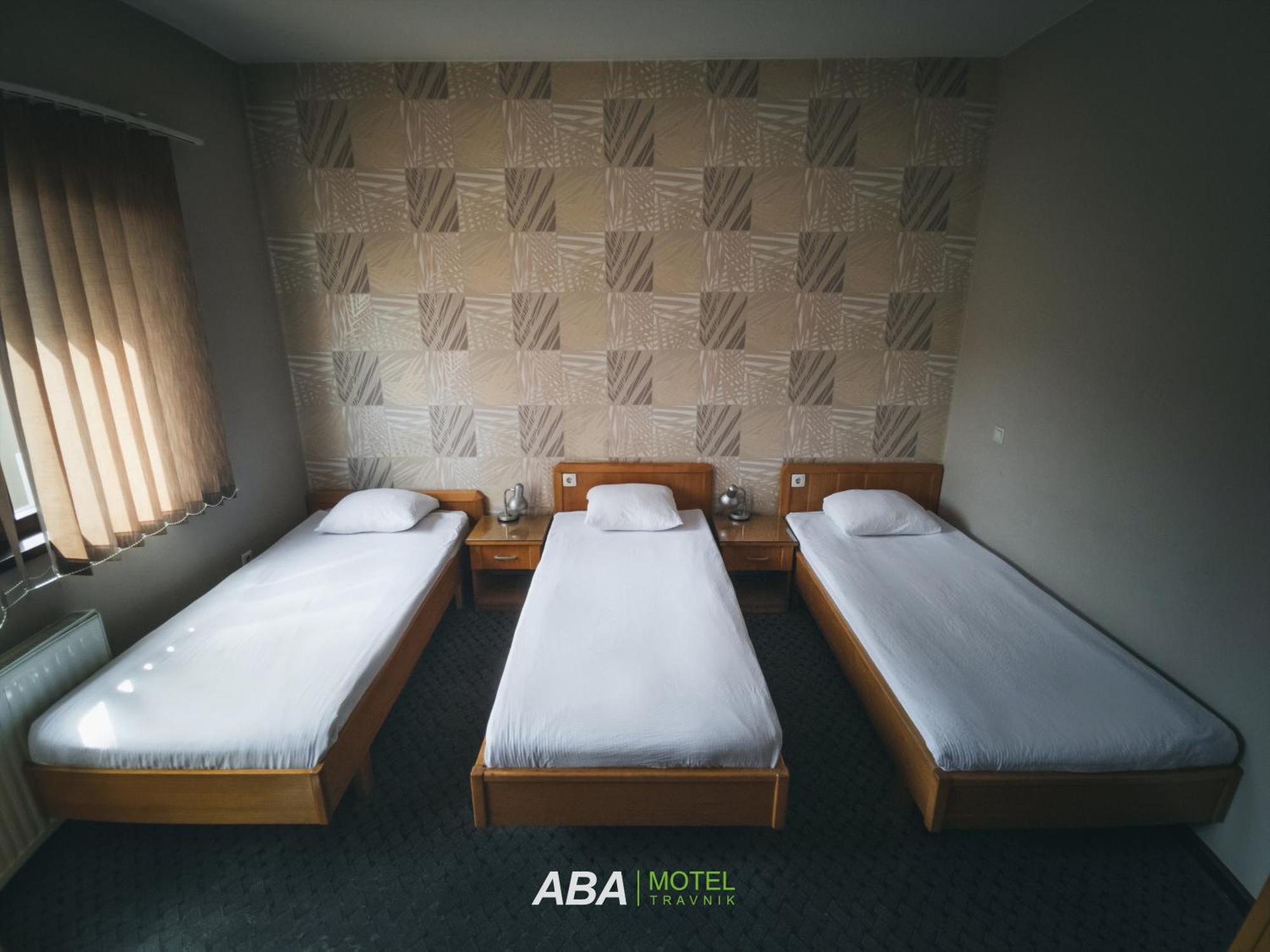 Garni Motel Aba Travnik Luaran gambar