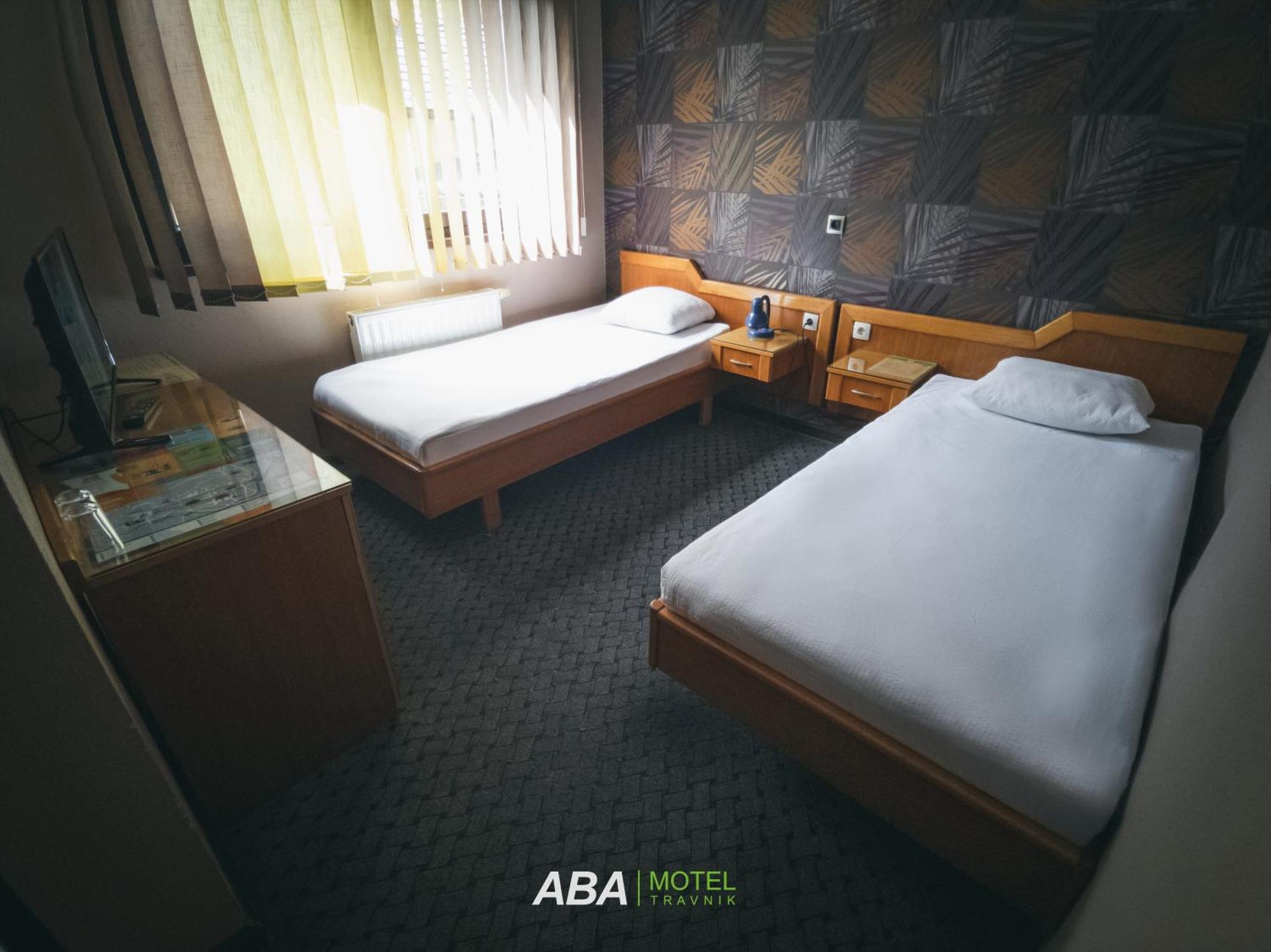 Garni Motel Aba Travnik Luaran gambar