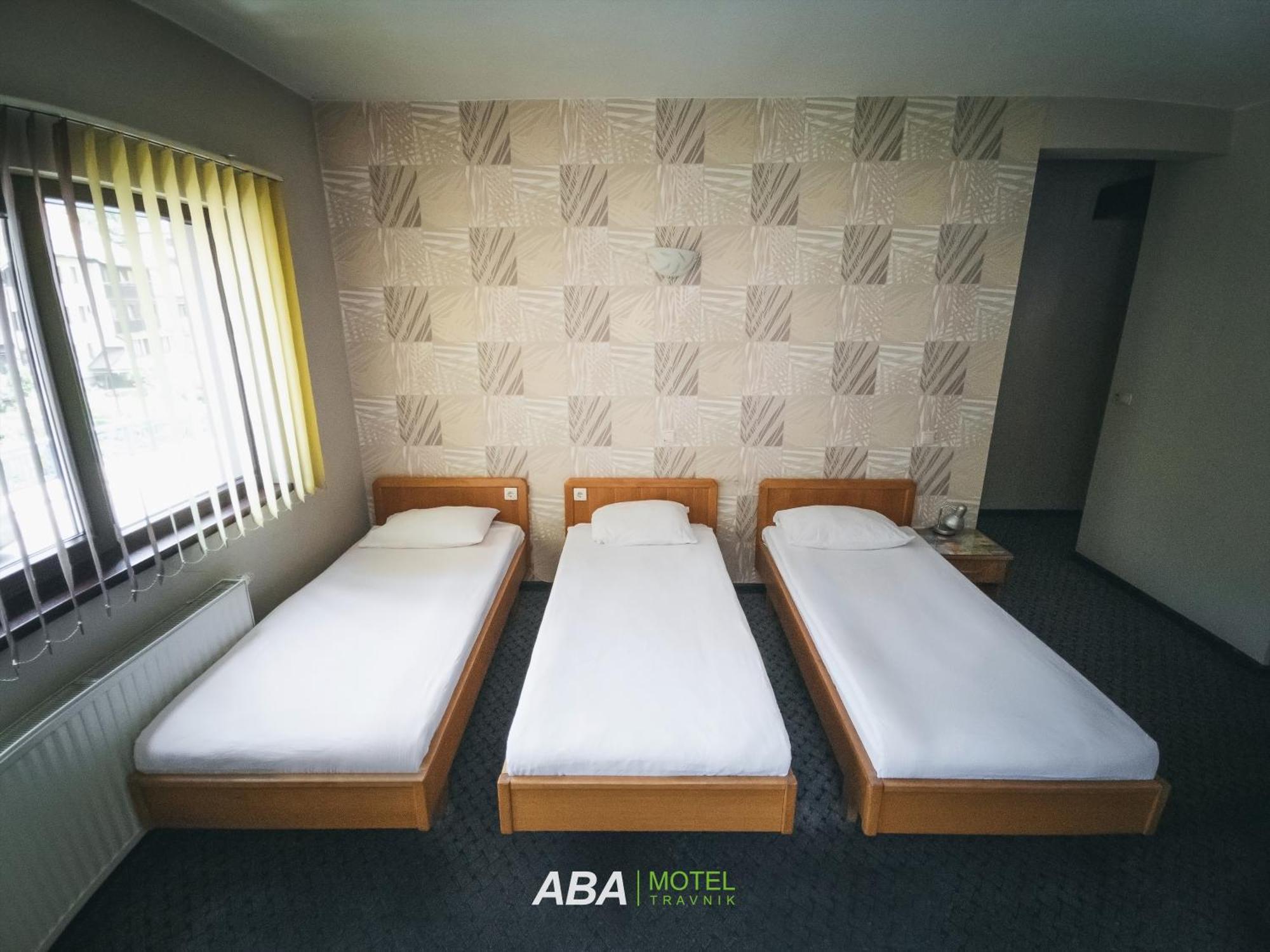 Garni Motel Aba Travnik Luaran gambar