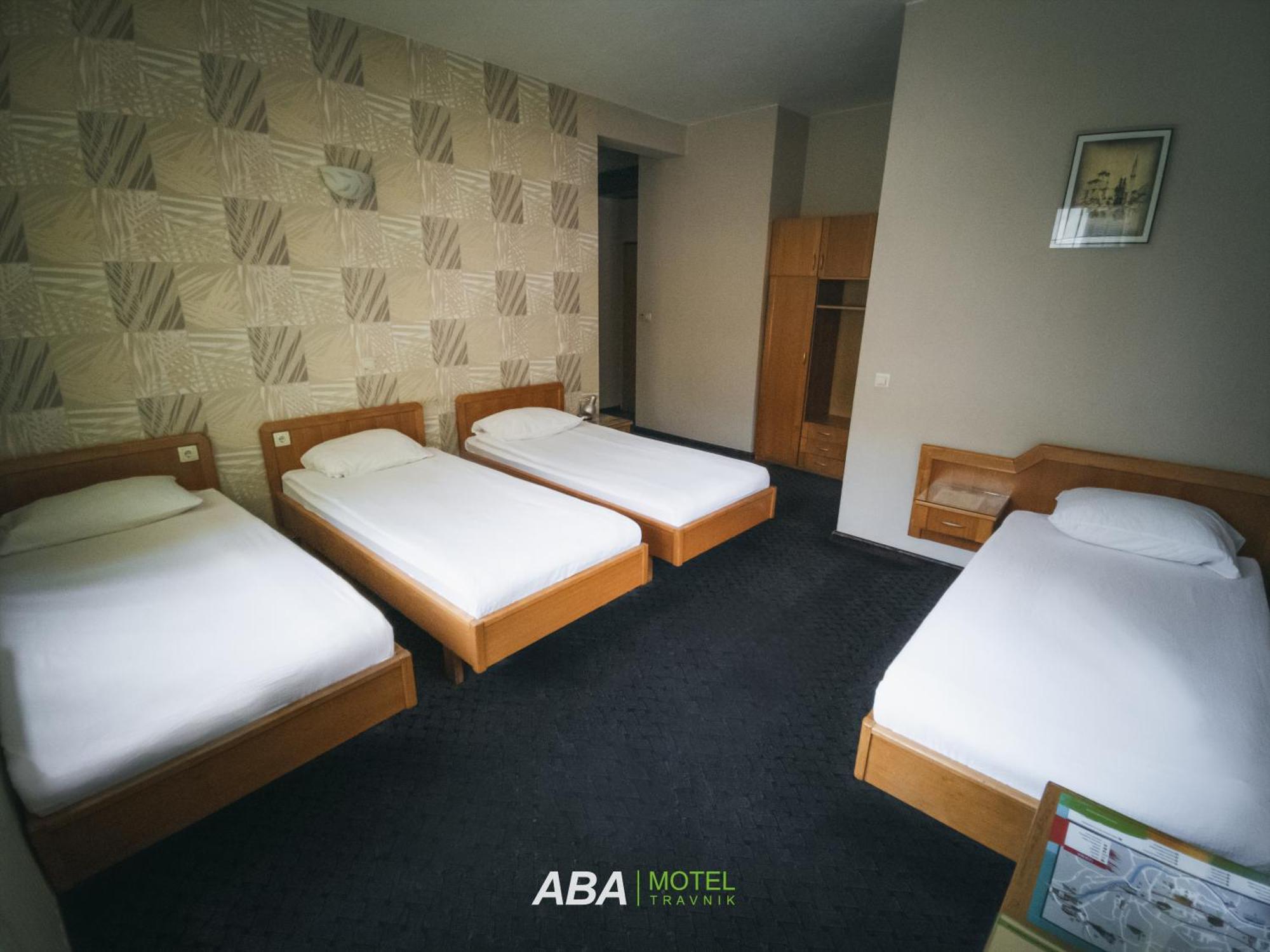Garni Motel Aba Travnik Luaran gambar