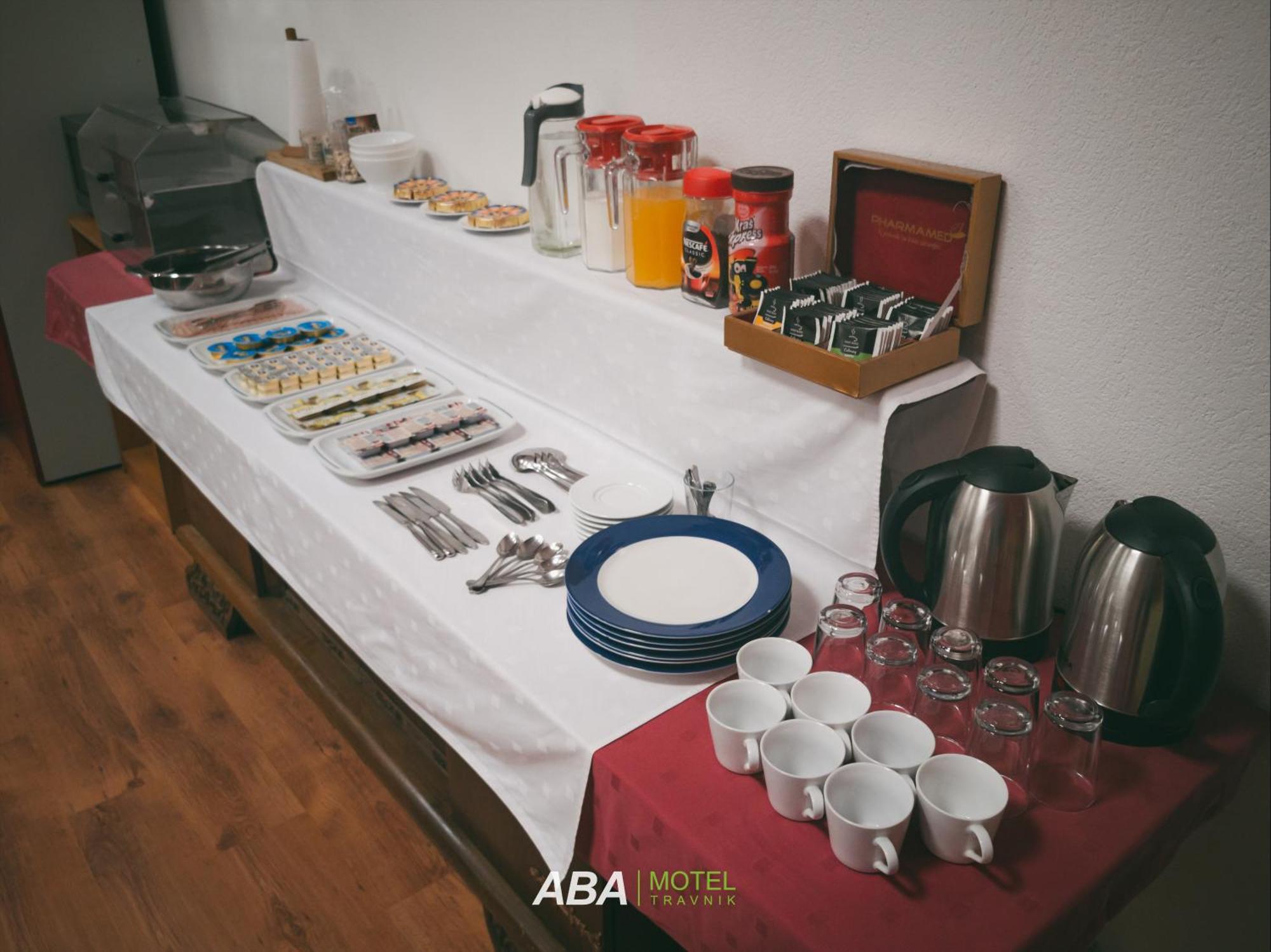 Garni Motel Aba Travnik Luaran gambar
